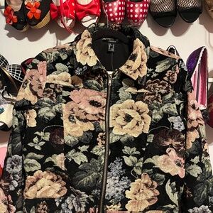 Tapestry Zip up Jacket